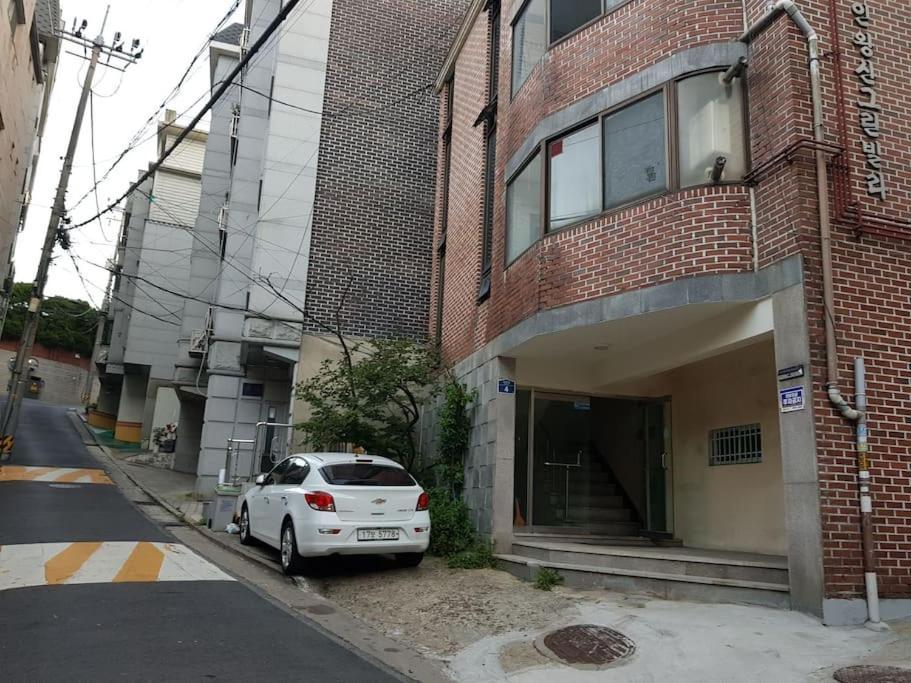 Gyeongbokgung Palace Seochon Christian Home - Foreigner Only Seoul Exterior photo